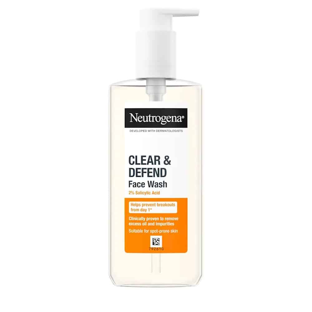 Neutrogena 2% Salicylic Acid Clear & Defend Facial Wash Oil Free – 200ml